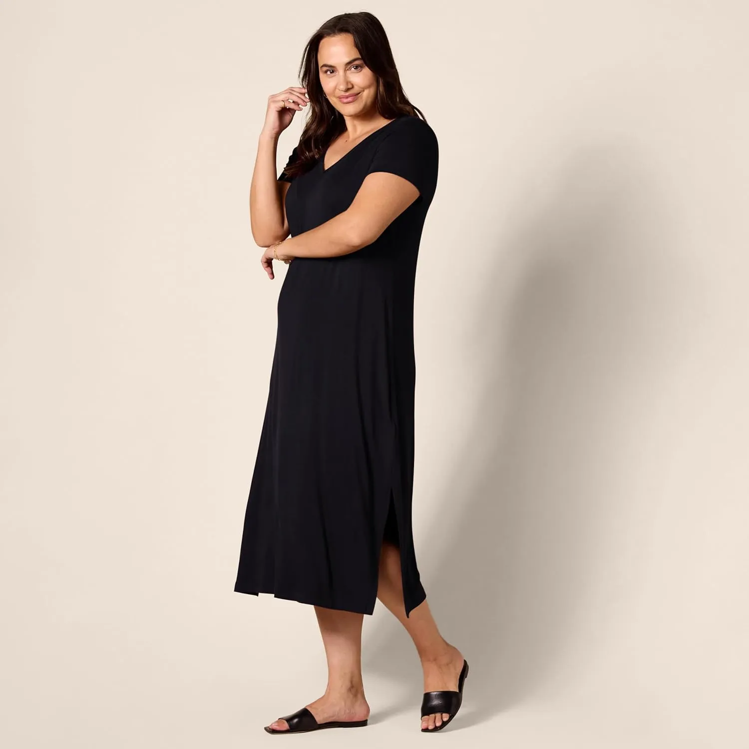 Amazon Essentials Women's Jersey V-Neck Short Sleeve Midi Length Dress