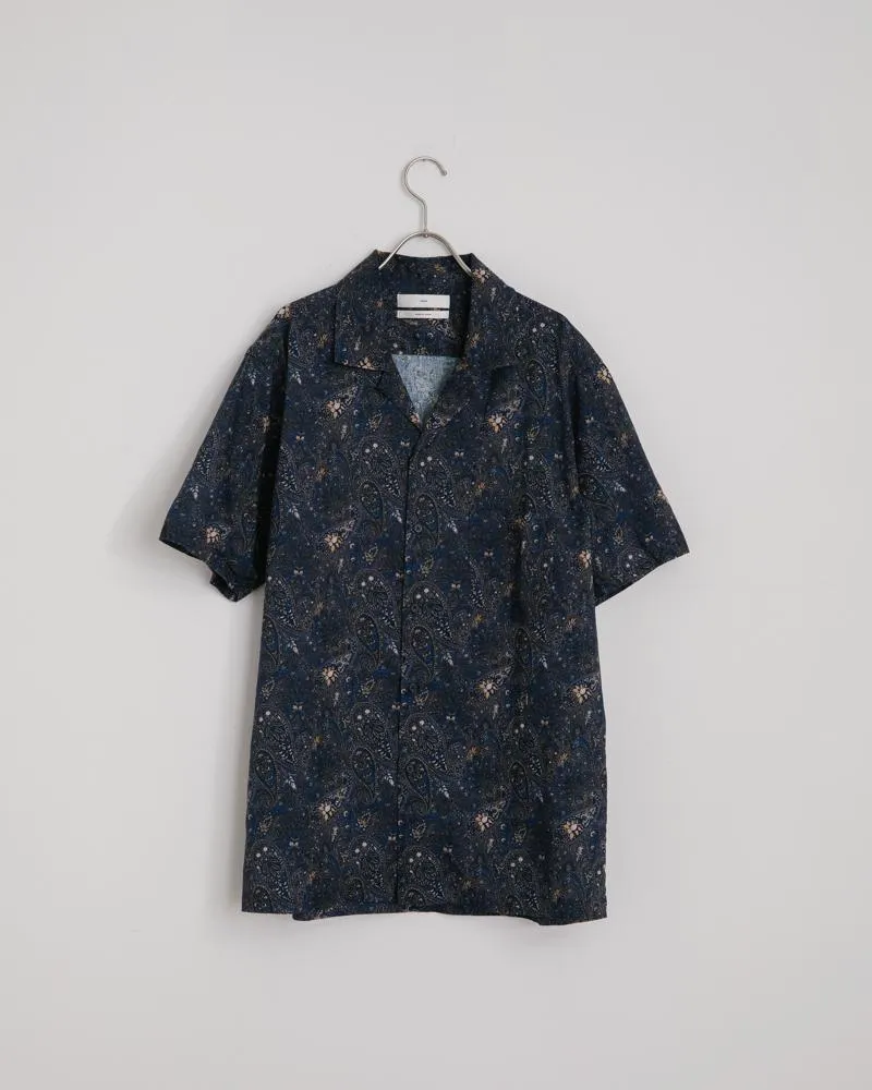 Camp Shirt in Navy Paisley