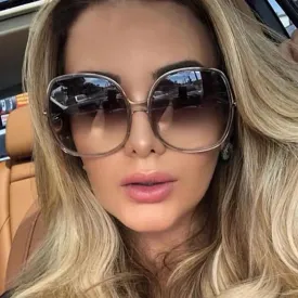 Classic Big Frame Luxury Women Sunglasses Plastic UV400 Eyewear
