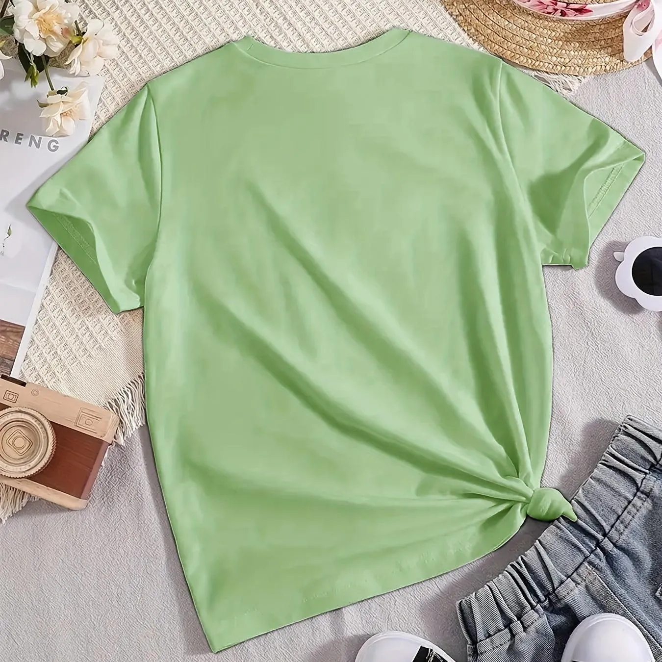 Dandelion Print V Neck T-Shirt for Spring and Summer Style