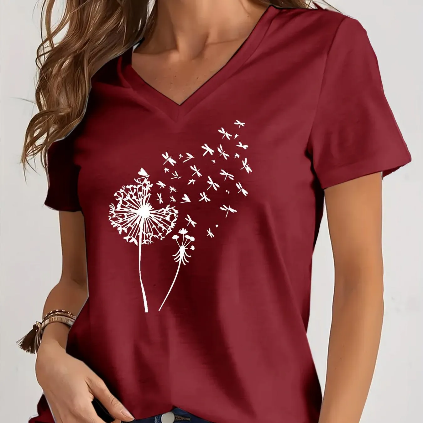 Dandelion Print V Neck T-Shirt for Spring and Summer Style