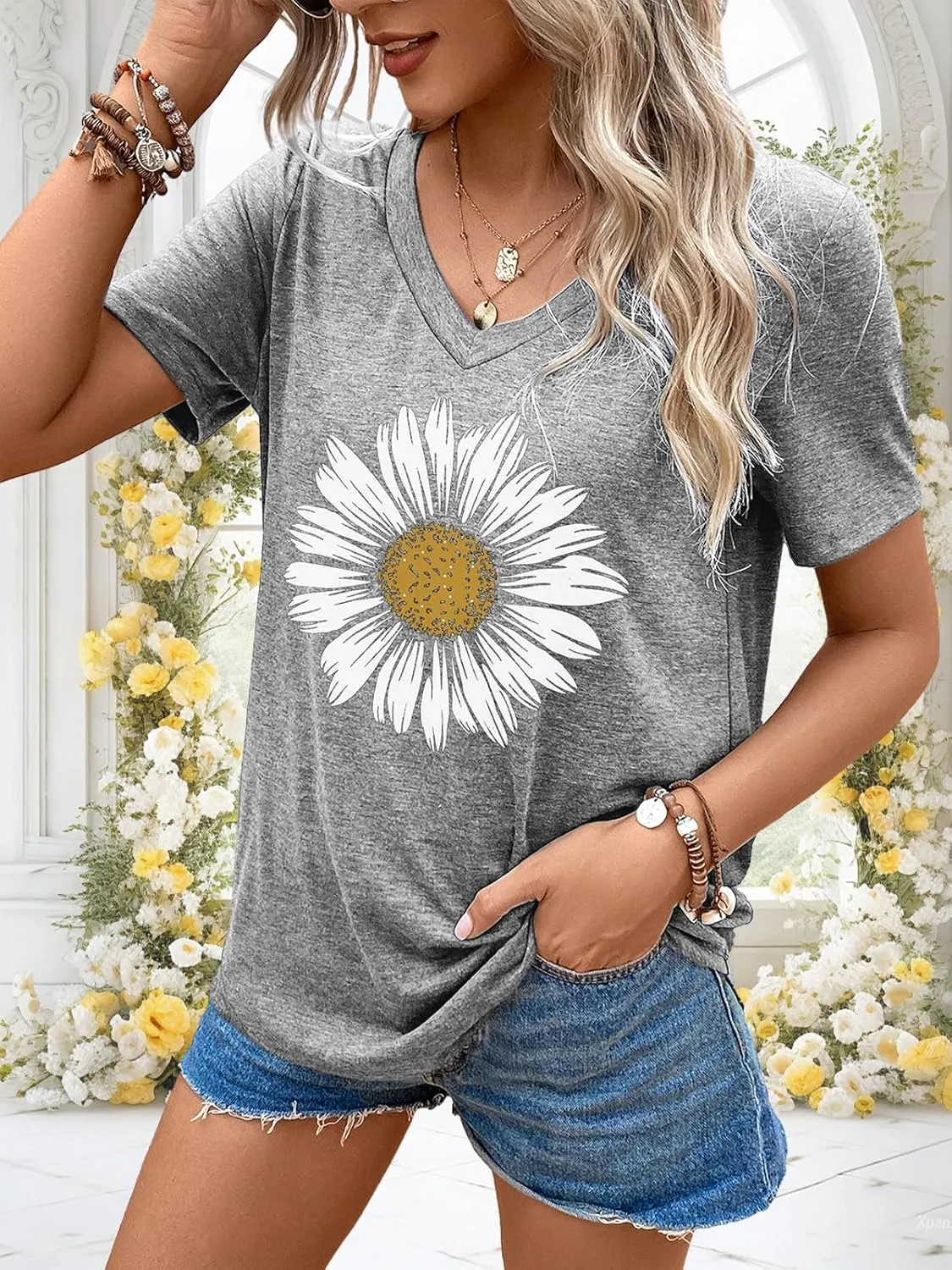 Flower Kindly Shirt for Women Funny Wildflower Plant T-Shirt Bohemian Summer Vacation V Neck Tops