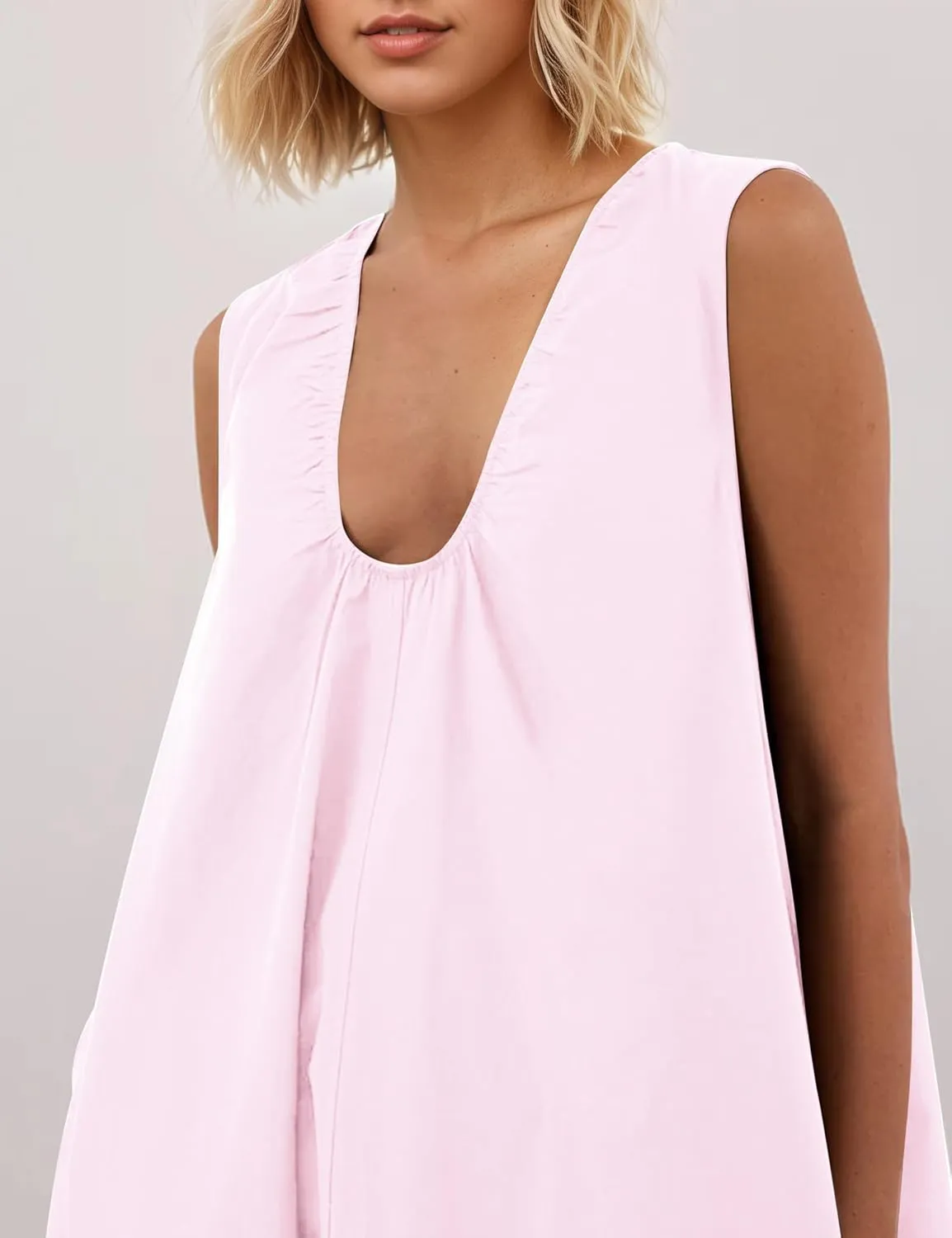 MISSACTIVER Women's Sleeveless Maxi Dress Scoop Neck Ruched Long Dress with Side Pockets Wide Shoulder Elegant Blouse Dresses
