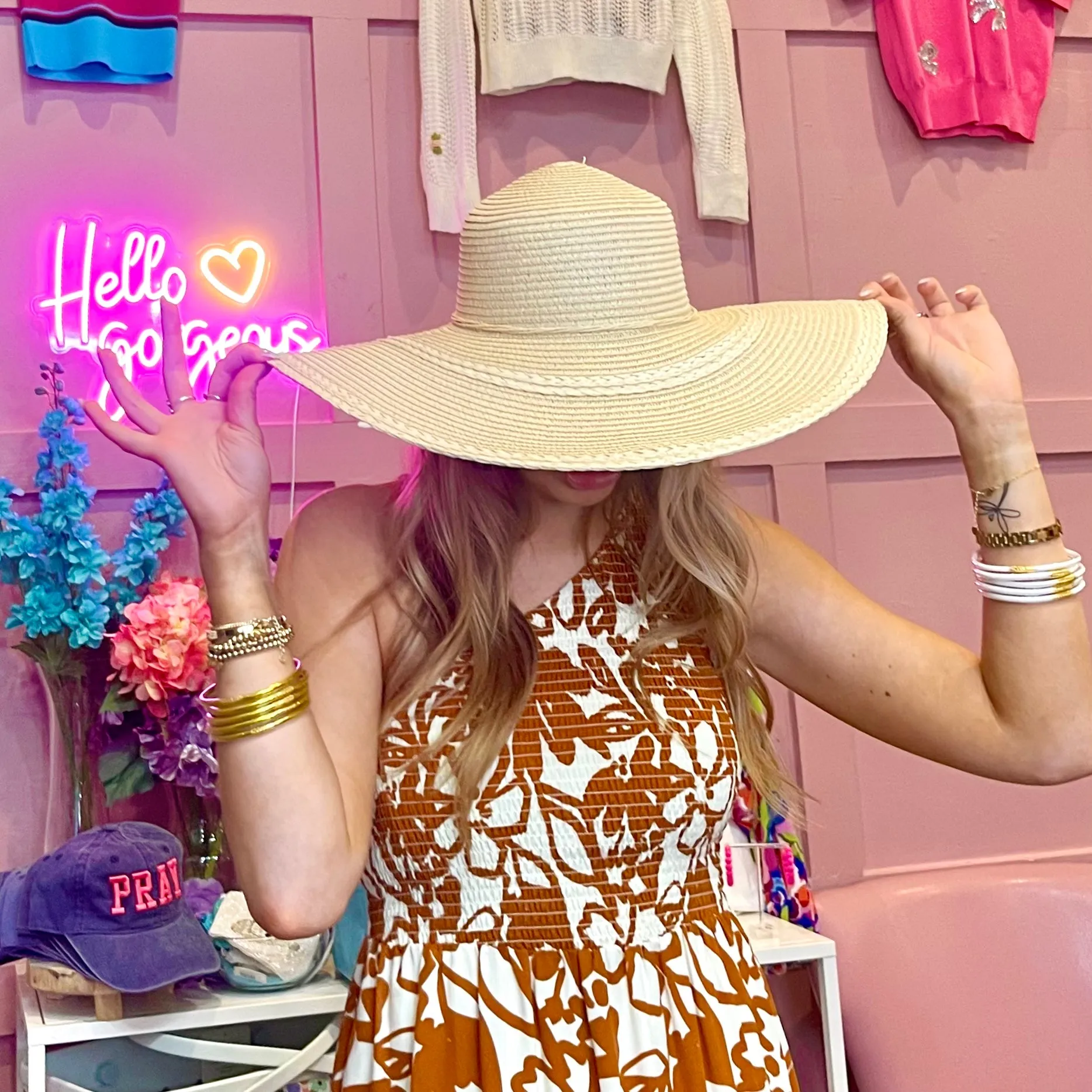 Simone Sunnie Tan Oversized Straw Hat